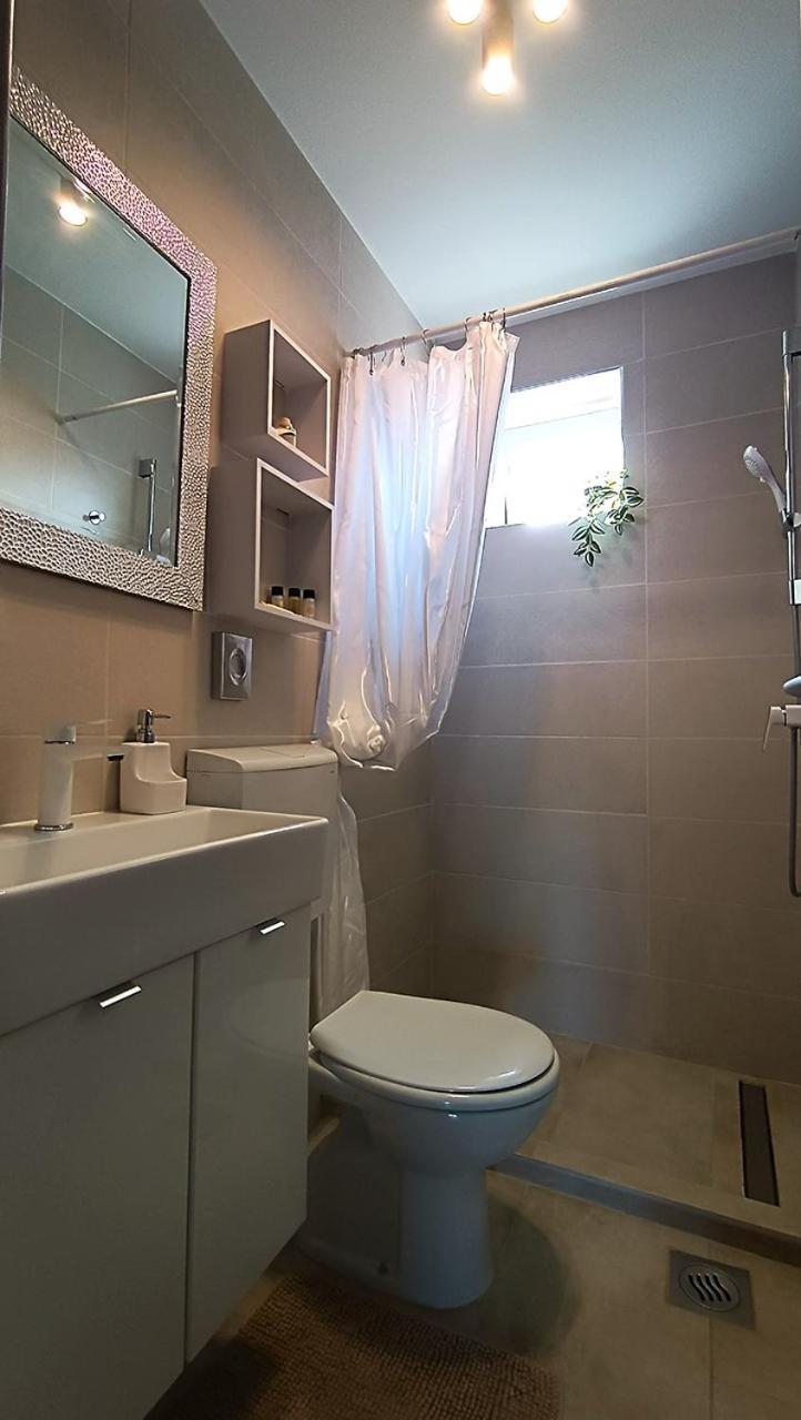 Apartmán Caramel Comforts With Sea View In Stinjan Only 300 M From The Beach, Free Parking Pula