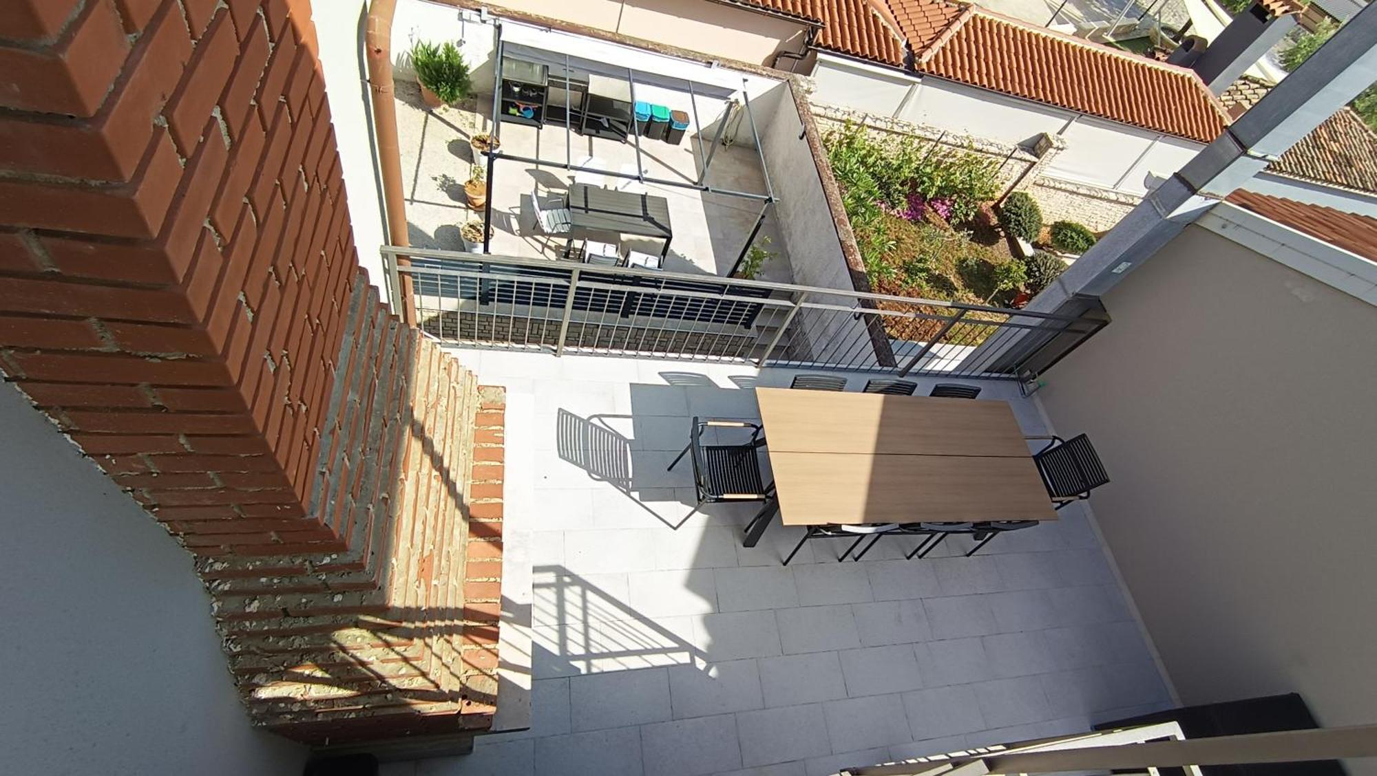Apartment Caramel Comforts With Sea View In Stinjan Only 300 Meters From The *