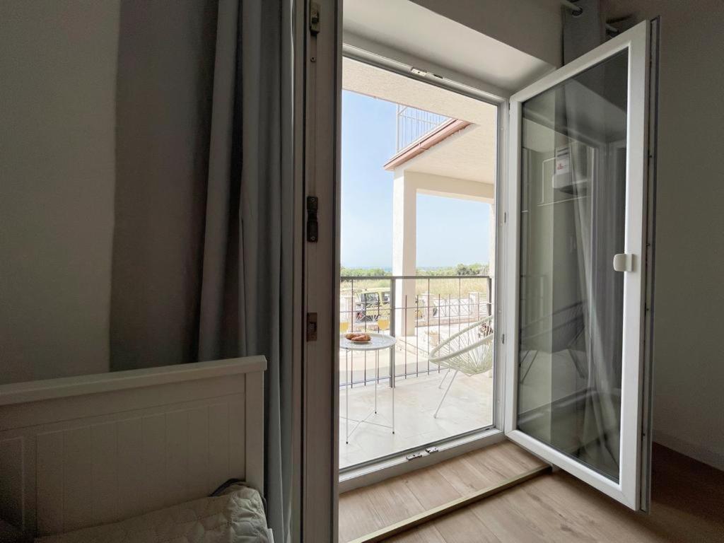 Caramel Comforts With Sea View In Stinjan Only 300 Meters From The Apartment